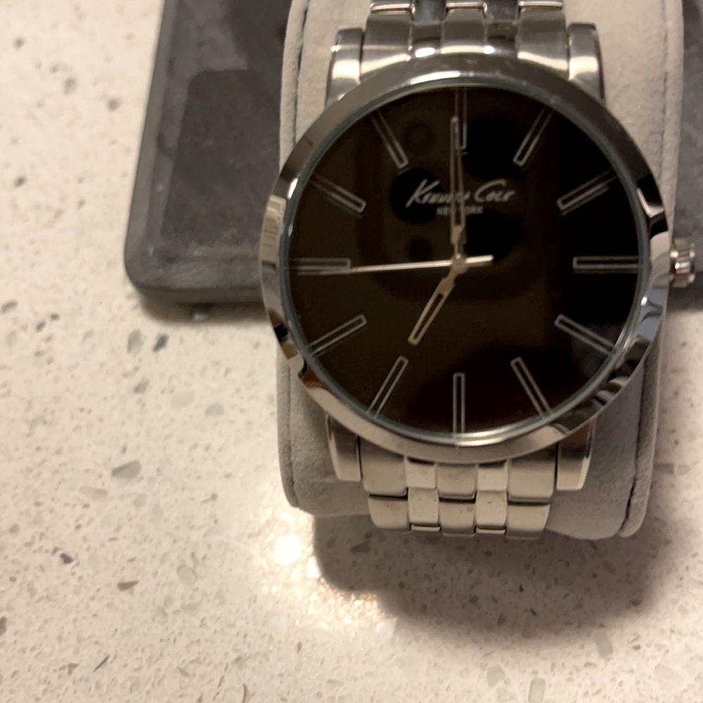 Kenneth Cole sports watch